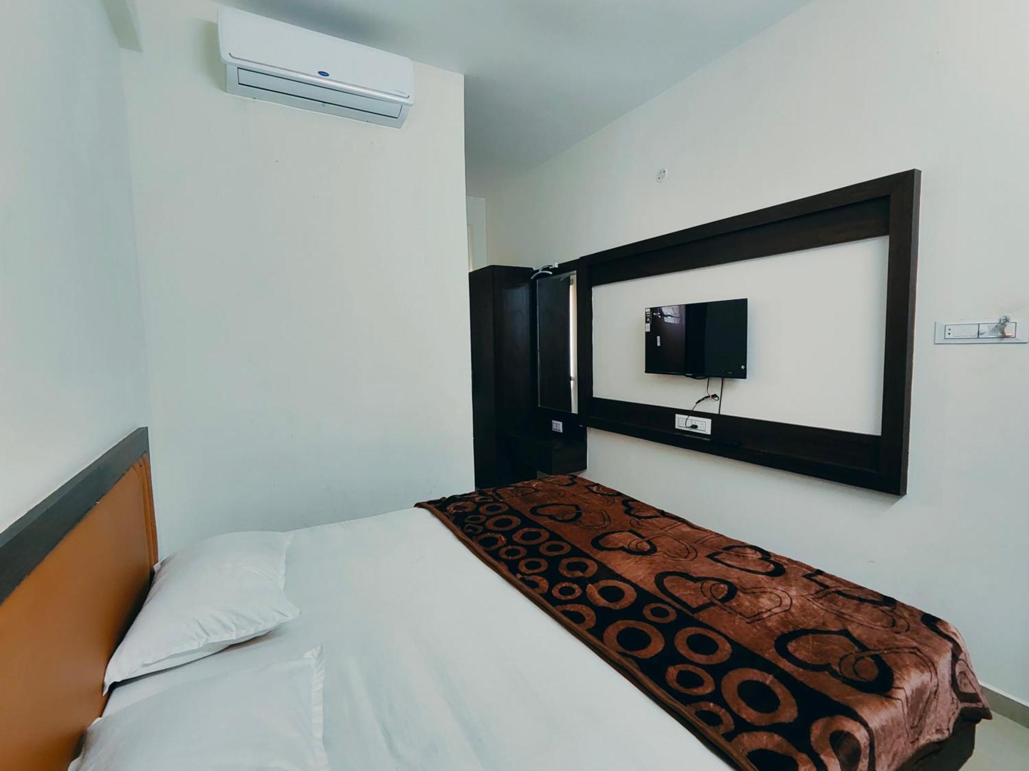 Hotel Heritage Palace Будж Екстериор снимка