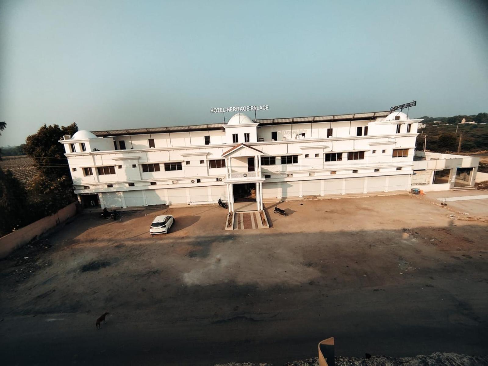 Hotel Heritage Palace Будж Екстериор снимка